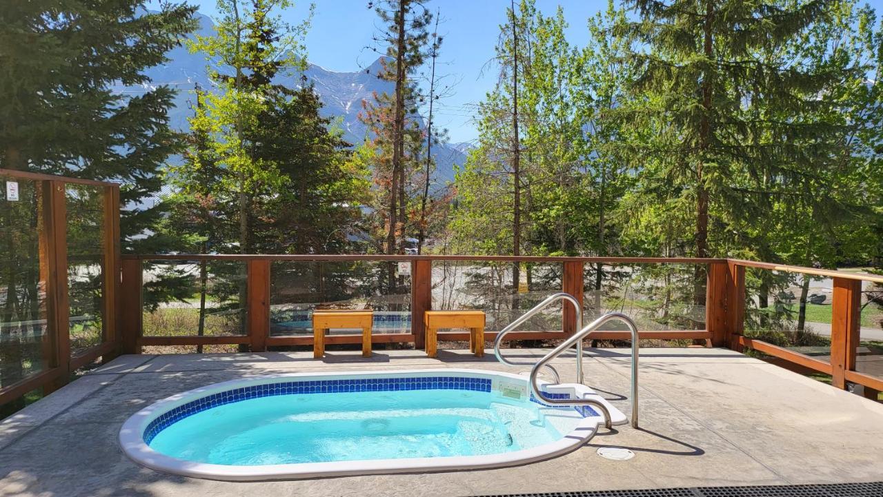 ⭐️ Luxury Mountain View Studio In Canmore ⭐️ Εξωτερικό φωτογραφία