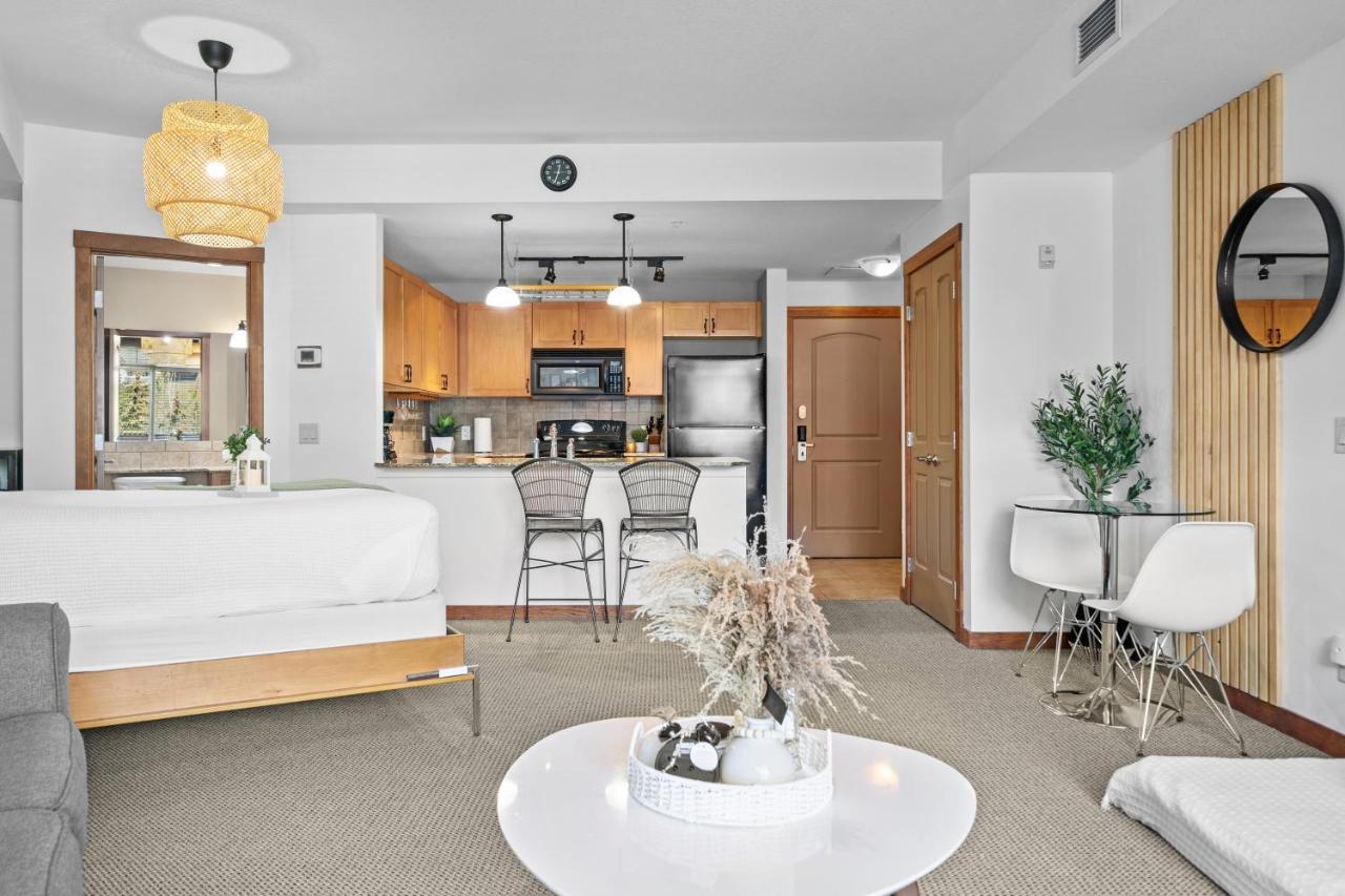 ⭐️ Luxury Mountain View Studio In Canmore ⭐️ Εξωτερικό φωτογραφία